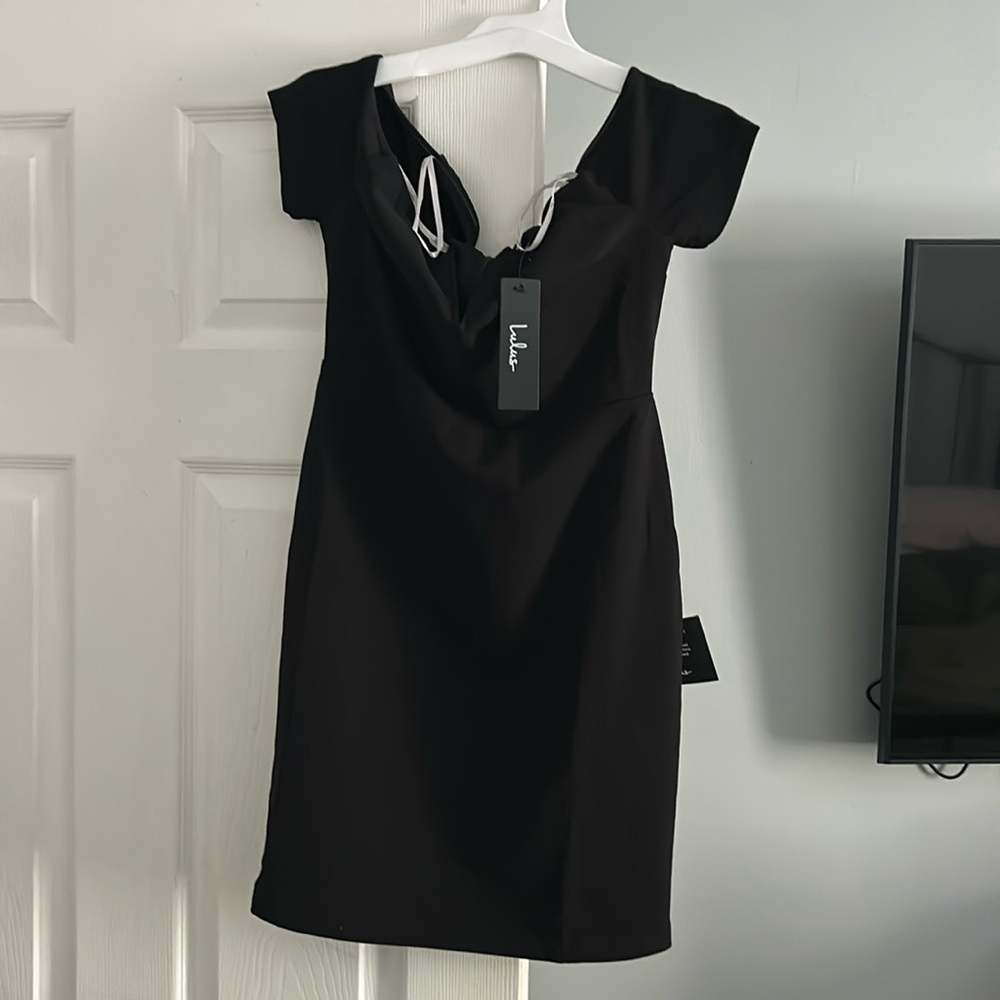 Brand NEW, never worn